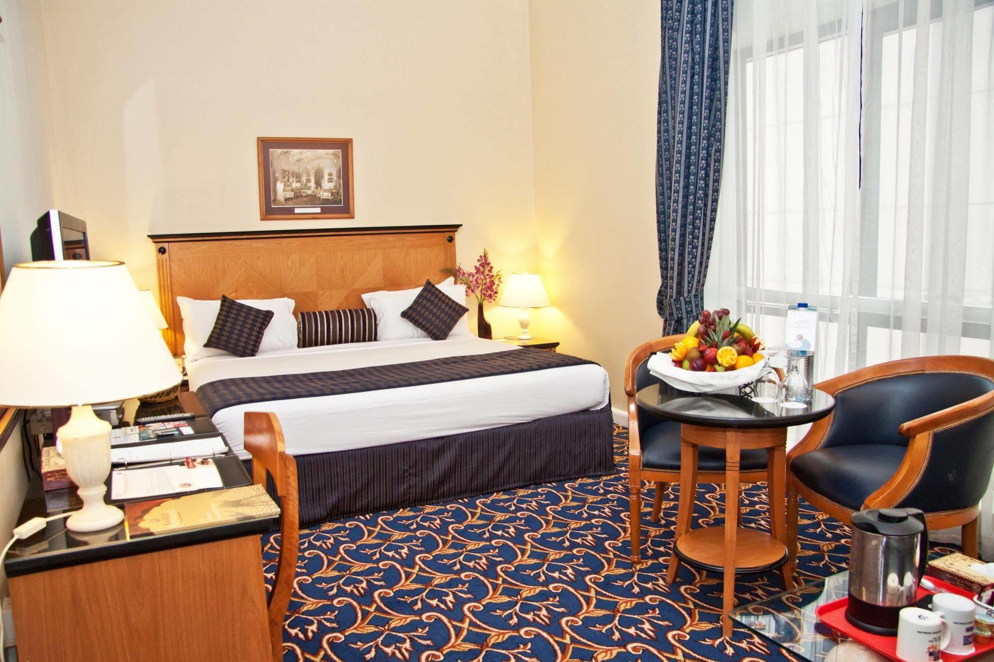 Regal Plaza Hotel Dubai Exterior photo
