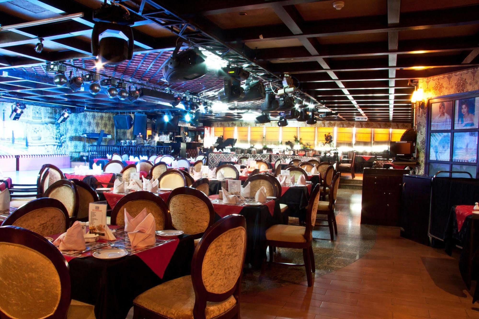 Regal Plaza Hotel Dubai Exterior photo