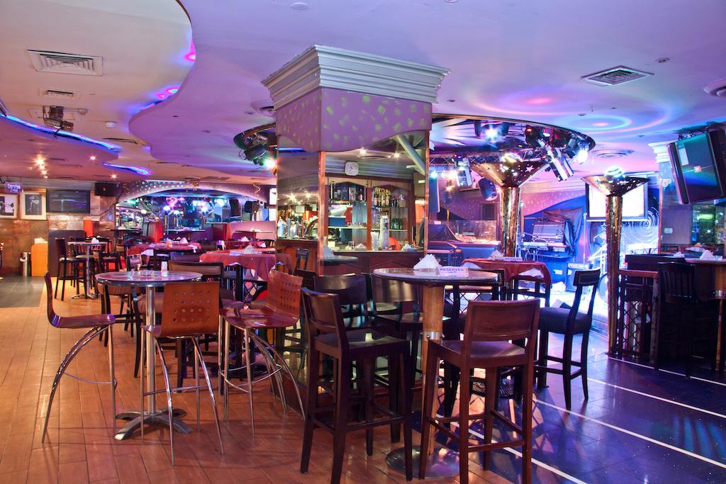 Regal Plaza Hotel Dubai Exterior photo